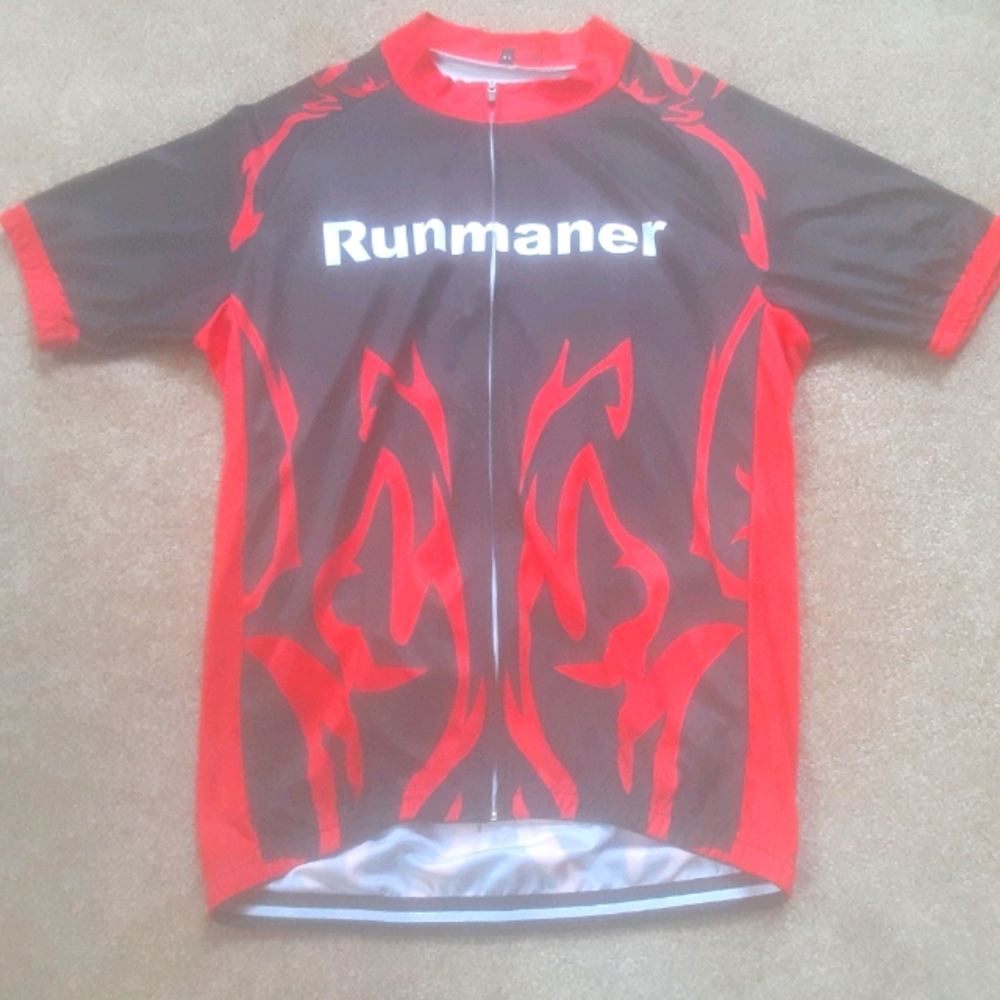 Runmaner Cycling Jersey, 4 Rear Pockets, NWOT